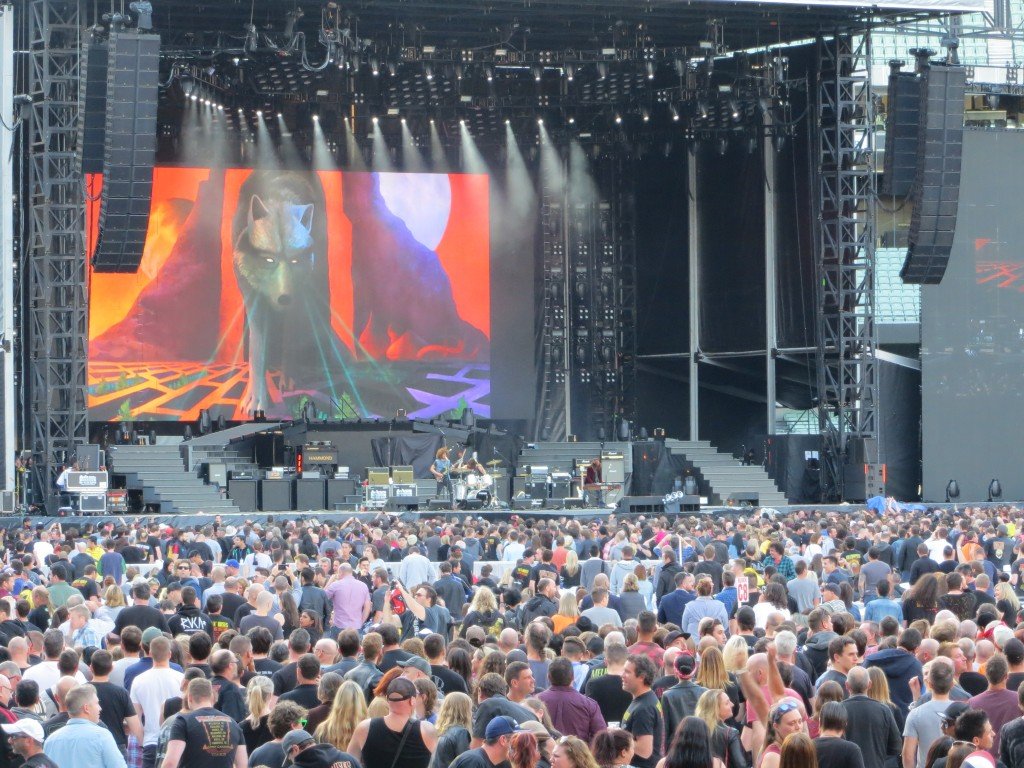 Guns N Roses Concert (Melbourne Cricket Grounds) — photo 1