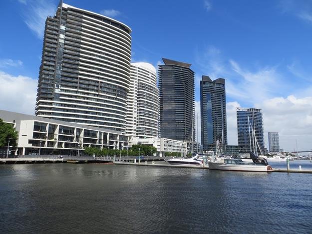 Melbourne Southbank Yarra River – Victoria, Australia – photo 9