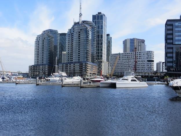 Melbourne Southbank Yarra River – Victoria, Australia – photo 10
