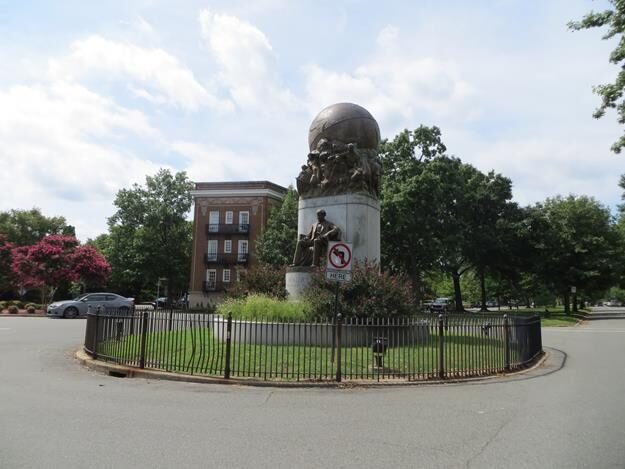Richmond, Virginia – United States – photo 14
