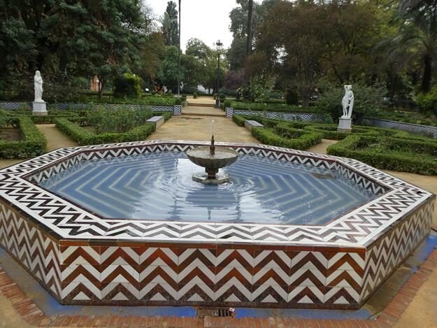 Parque de Maria Luisa Seville, Spain — photo 11
