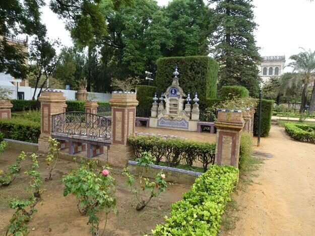 Parque de Maria Luisa Seville, Spain — photo 29