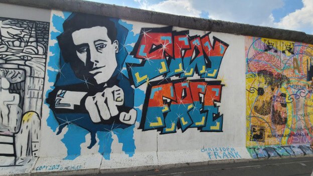 East Side Gallery, Berlin, Germany – photo 1