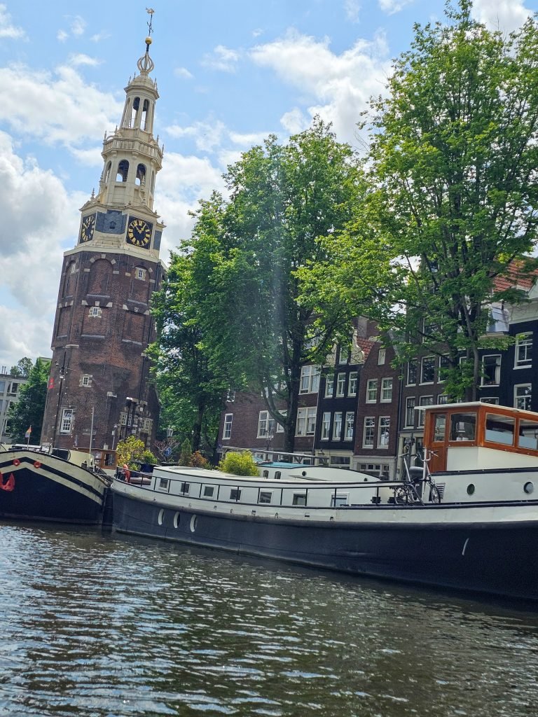 Canal and city tour, Amsterdam, Netherlands — photo 3