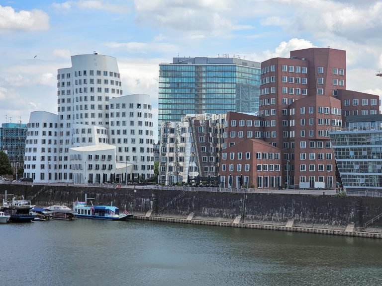 Medienhafen, Dusseldorf, Germany — photo 9
