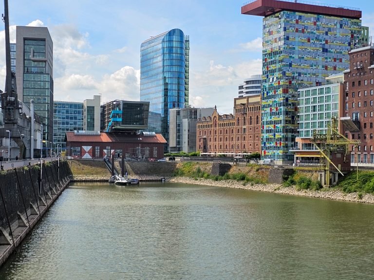 Medienhafen, Dusseldorf, Germany — photo 11