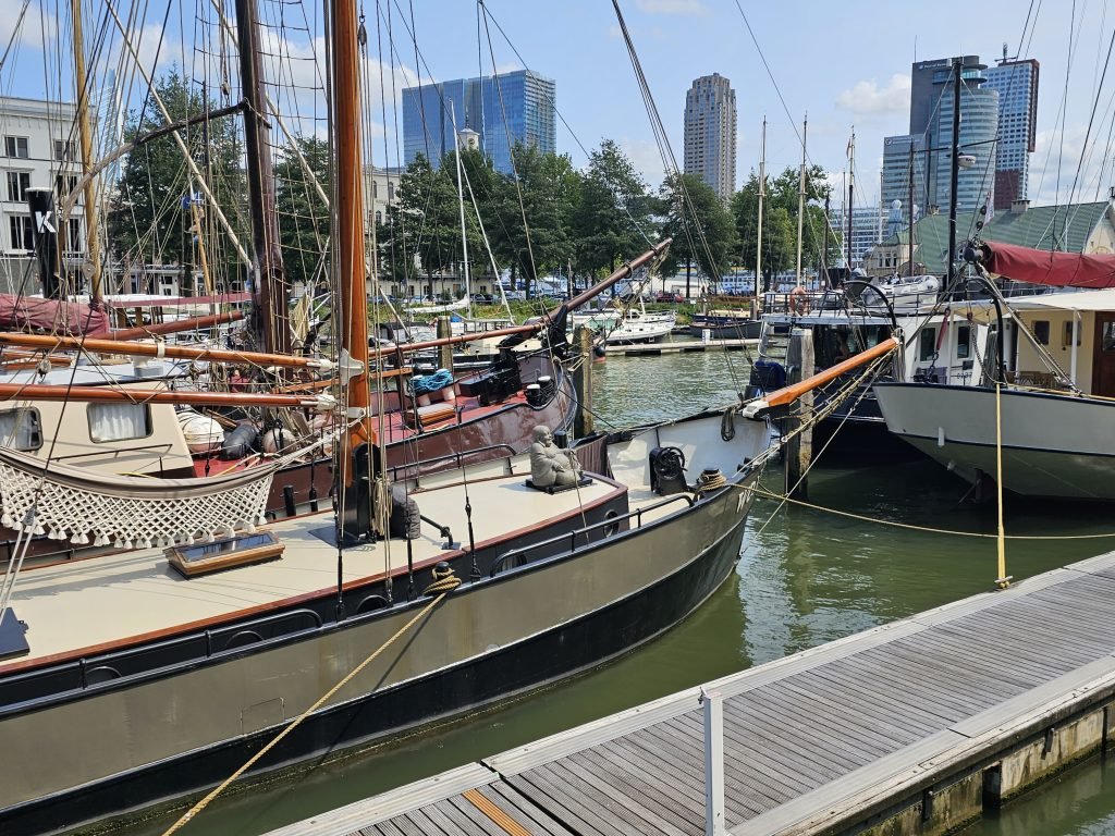 Rotterdam, Netherlands — photo 1