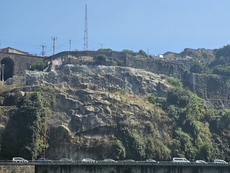 Douro River boat cruise, Porto, Portugal — photo 7