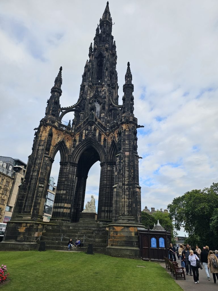 Edinburgh, Scotland — photo 15
