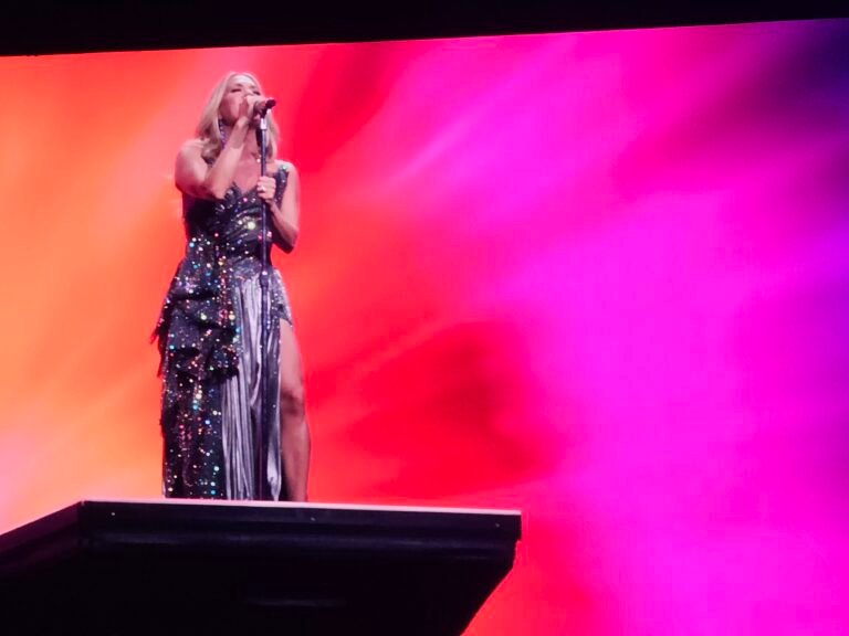 Carrie Underwood concert, Resort World, Las Vegas, NV — photo 3