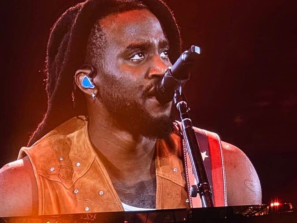 Shaboozey @ the Houston Rodeo, Houston, TX — photo 6