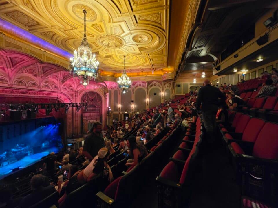 Widespread Panic @ The Orpheum Theatre, Los Angeles, CA — photo 1