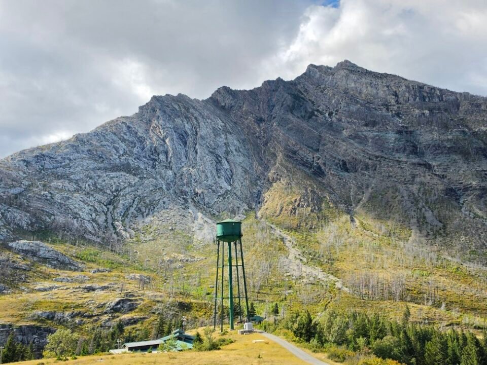 Waterton Park, Alberta, Canada — photo 3